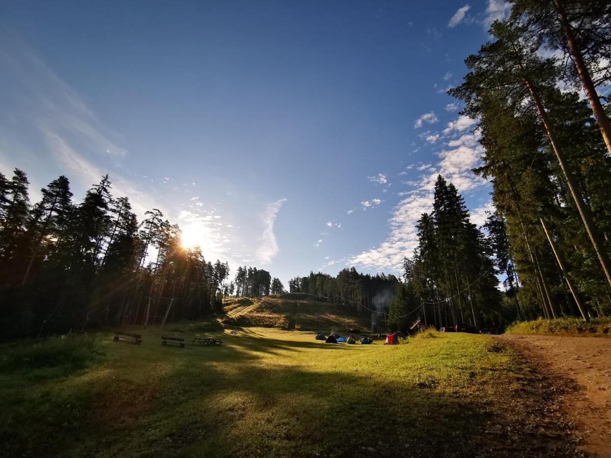 Kempings Ozolkalns Cesis Bagian luar foto
